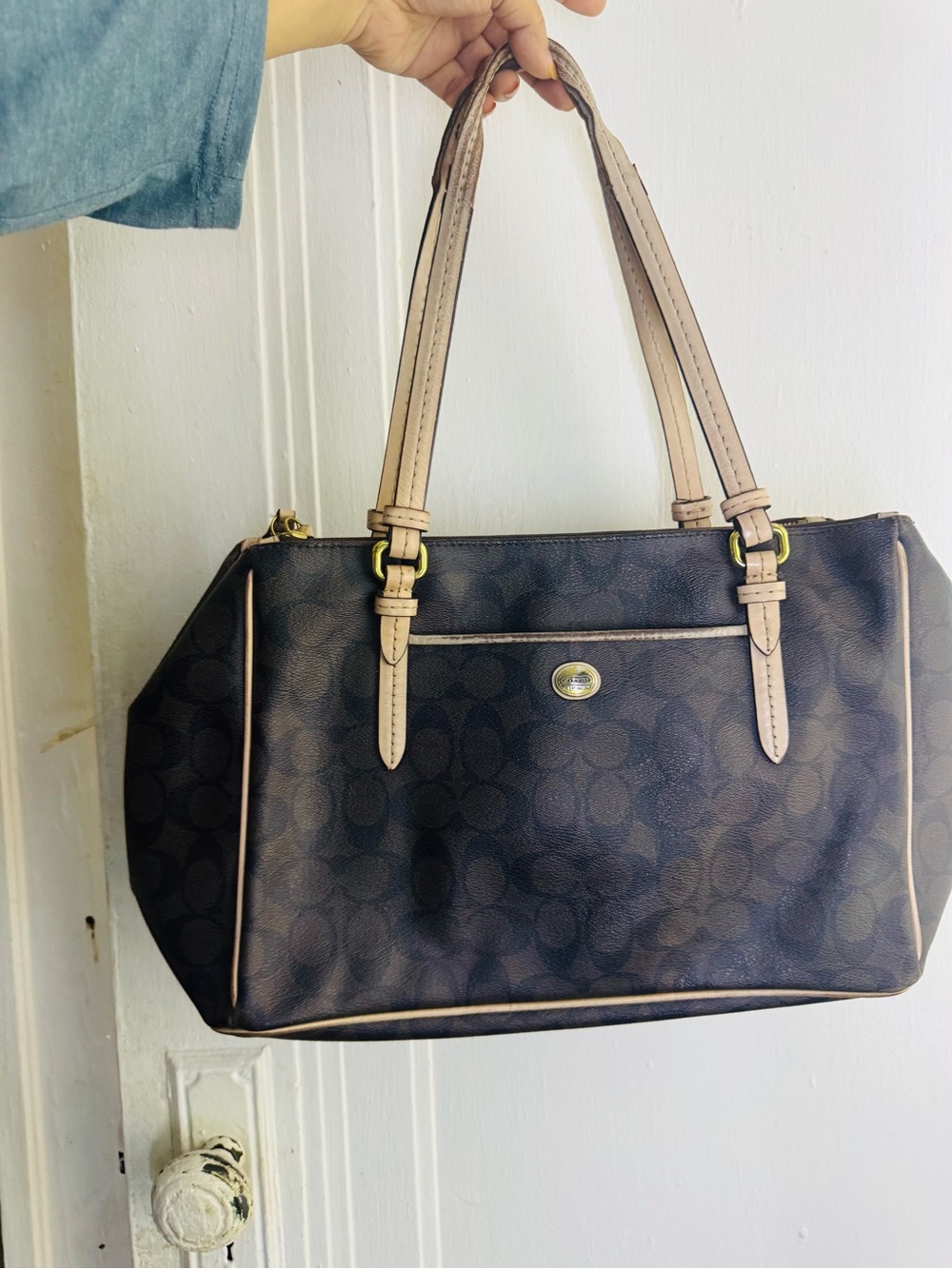 Coach Classic Signature Tote Bag in Dark Brown with Beige Trim